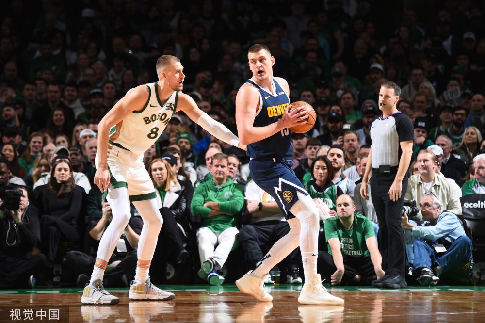 赛的传球次 赛的传球次