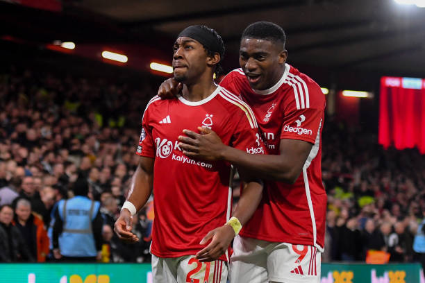 了埃弗顿的 了埃弗顿的