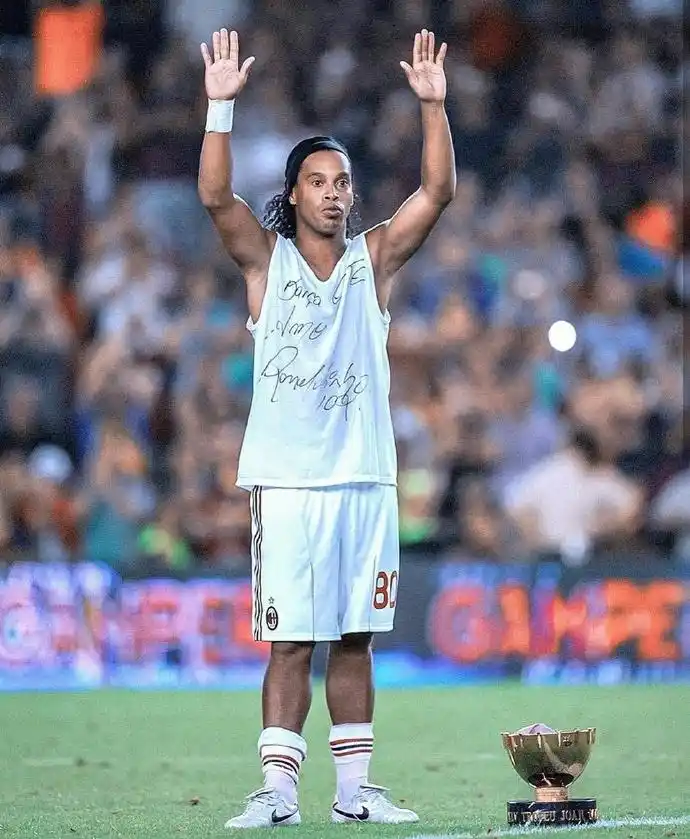 加盟球队 加盟球队