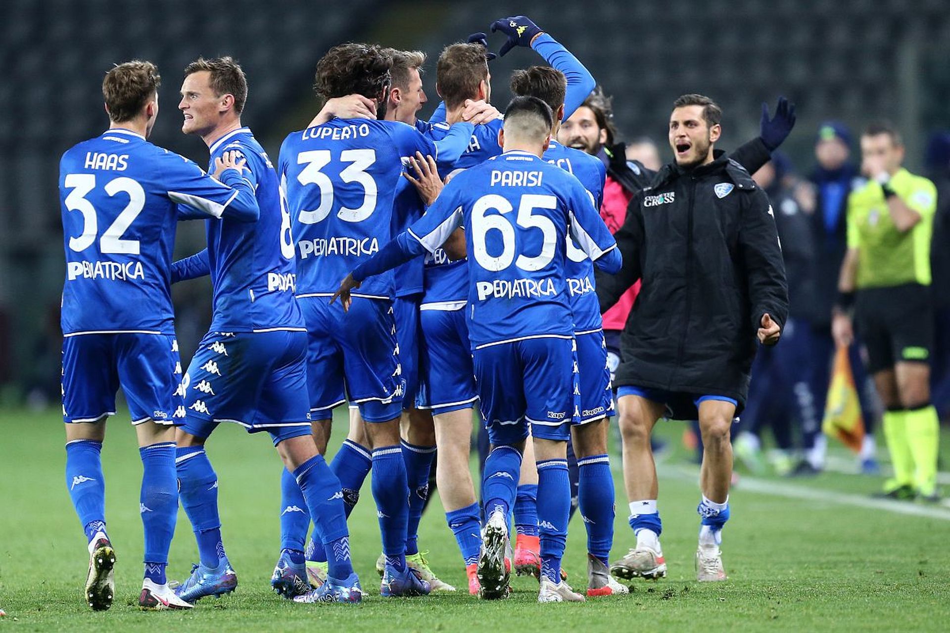 细腻的台内 细腻的台内