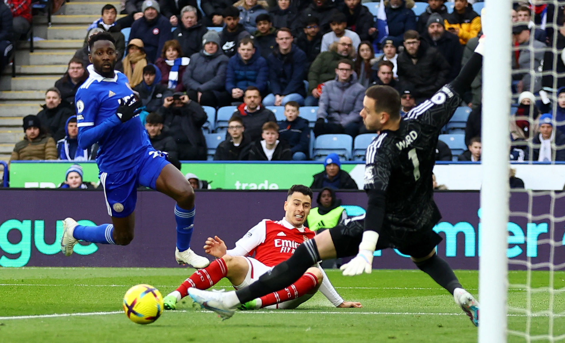 对那不勒斯 对那不勒斯